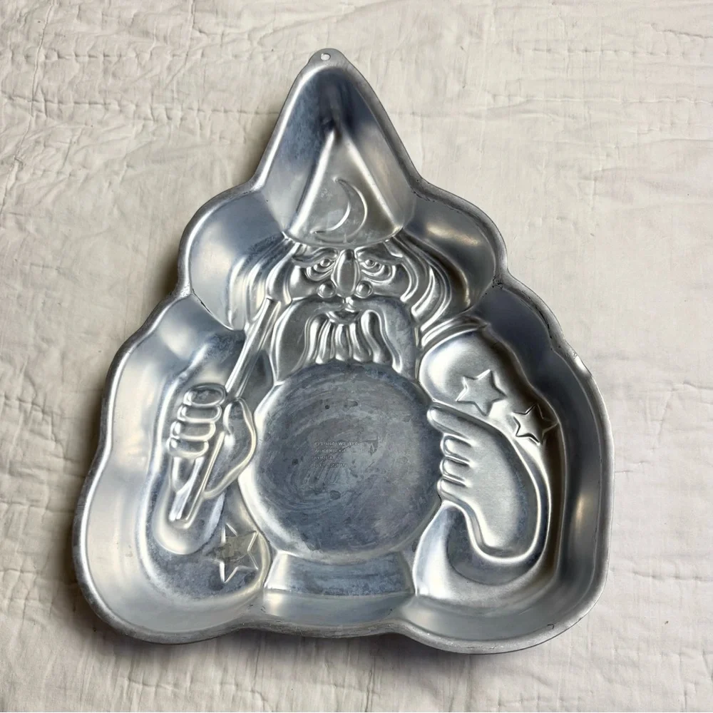 Vintage 80s Wilton Wizard 1984 Cake Pan Mold 502-2235 Harry Potter Gandolf Rare